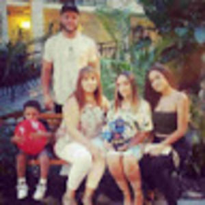 Meet your Posher, Lucy